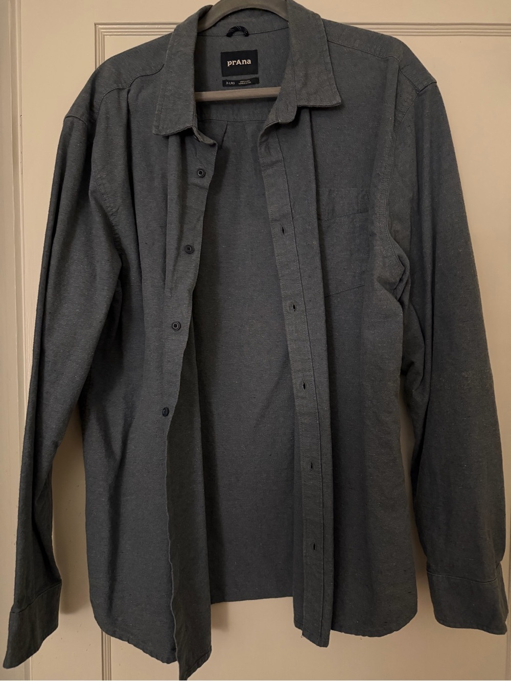 Prana Men's Casual Long-Sleeve Button-Down Shirt — Charcoal Gray